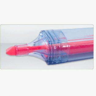 Highlighter pen made using recycled bottles